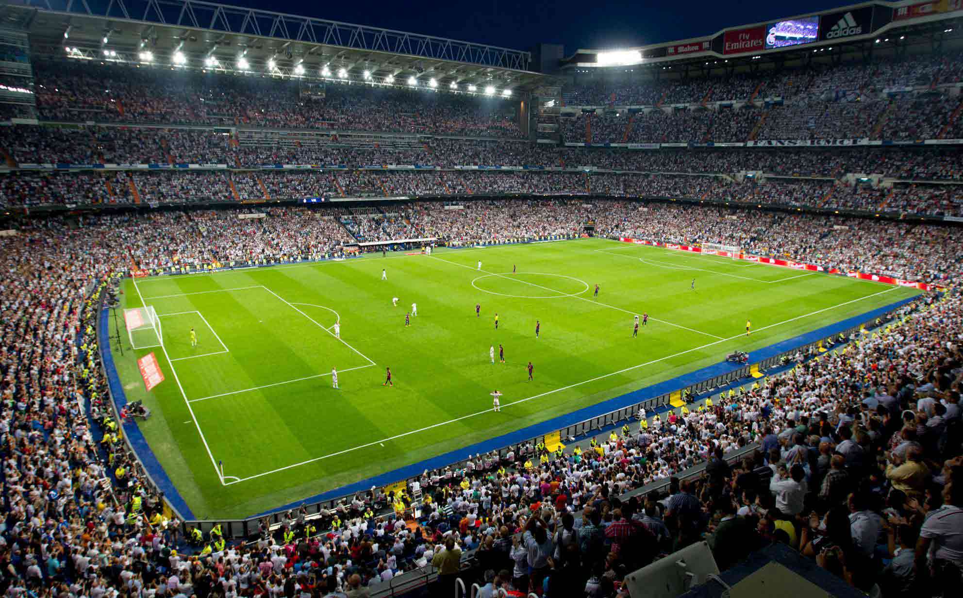 看球聊球两不误，乐球直播打造球迷专属互动社区